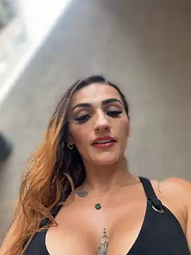 Samantha bigboobs online show from February 2026 10:06:01 PM