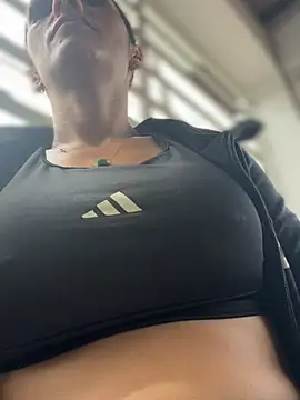 Samantha bigboobs online show from May 2026 03:18:02 PM