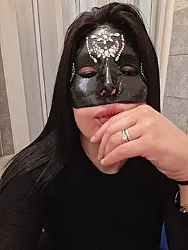 desyree89 online show from February 2026 05:40:02 AM