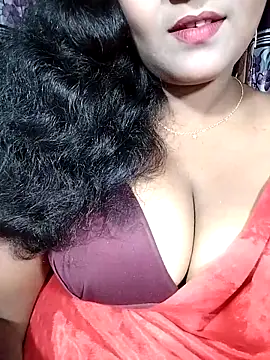 YERY HOT online show from April 2026 04:57:02 PM