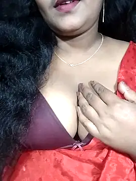 YERY HOT online show from November 2025 05:46:02 PM