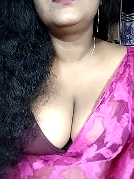 YERY HOT online show from November 2025 05:35:01 PM