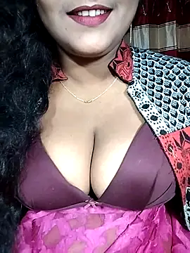 YERY HOT online show from December 2025 06:07:02 PM