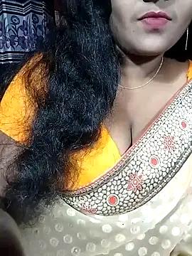 YERY HOT online show from November 2025 05:38:01 PM