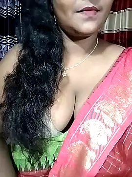 YERY HOT online show from October 2025 05:25:02 PM