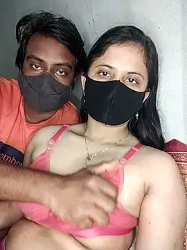 Snapshot of Hot_Nila chatting on February 2025 02:40:02 AM Hot Nila online show from February 2025 02:40:02 AM