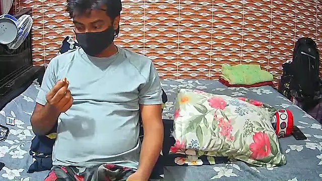 Hot Nila online show from May 2026 09:16:02 AM