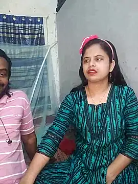 Snapshot of Hot_Nila chatting on March 2025 05:20:01 PM Hot Nila online show from March 2025 05:20:01 PM