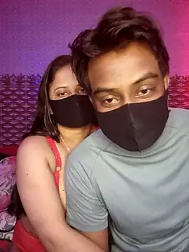 Hot Nila online show from May 2026 03:32:01 AM