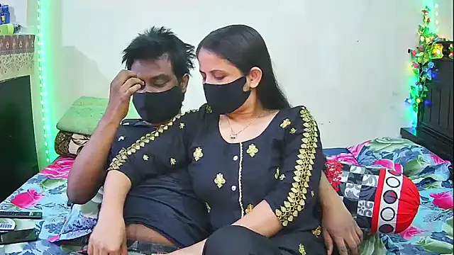 Hot Nila online show from February 2026 03:20:01 AM