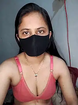 Snapshot of Hot_Nila chatting on March 2025 03:33:02 AM Hot Nila online show from March 2025 03:33:02 AM