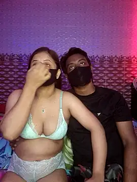 Hot Nila online show from May 2026 02:39:01 AM