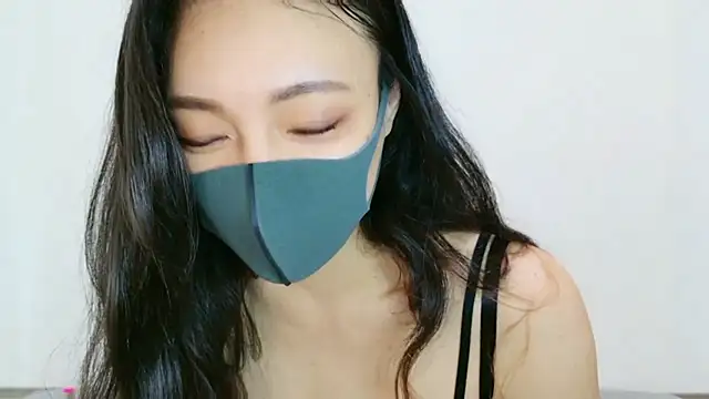 Mary-JP online show from December 2025 03:53:01 AM