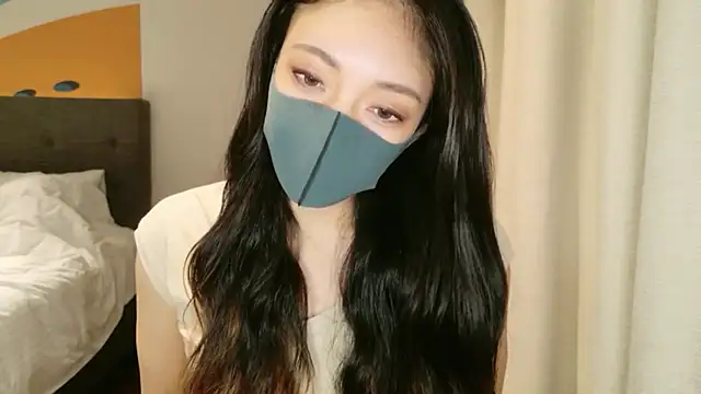 Mary-JP online show from December 2025 03:11:01 AM