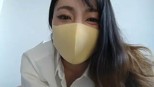 Snapshot of Mary-JP chatting on February 2025 04:16:02 AM Mary-JP online show from February 2025 04:16:02 AM