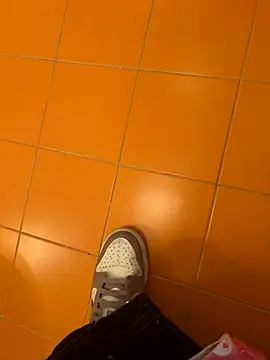 Stripchat2008 online show from November 2025 02:28:02 PM