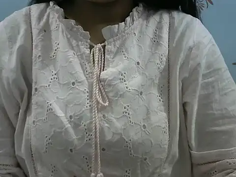 Misha Sweett online show from May 2026 02:42:01 AM