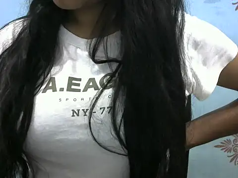 Misha Sweett online show from March 2026 04:01:01 PM