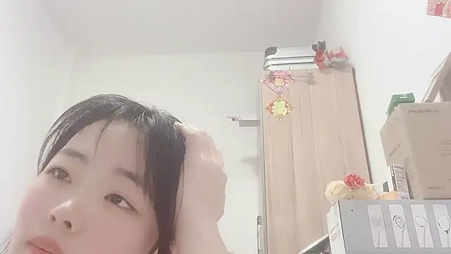 Snapshot of Koi-Serenac chatting on February 2025 01:40:02 PM Koi-Serenac online show from February 2025 01:40:02 PM