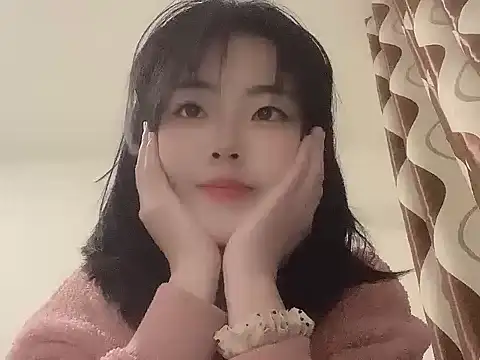 Snapshot of Koi-Serenac chatting on February 2025 11:28:02 AM Koi-Serenac online show from February 2025 11:28:02 AM