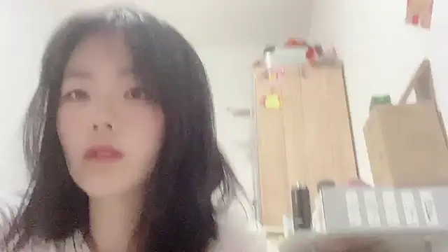 Snapshot of Koi-Serenac chatting on March 2025 12:34:01 PM Koi-Serenac online show from March 2025 12:34:01 PM