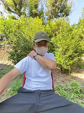 Ryo-j online show from May 2026 07:06:01 AM