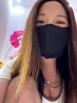 SSSniang- online show from October 2025 12:28:02 PM