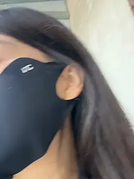 SSSniang- online show from April 2026 12:13:01 AM