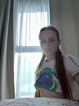 Snapshot of uhlala__ chatting on June 2026 04:28:01 PM uhlala online show from June 2026 04:28:01 PM