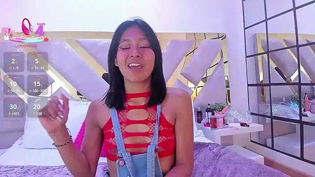 Snapshot of nayara_macherano chatting on March 2025 10:19:01 AM nayara macherano online show from March 2025 10:19:01 AM