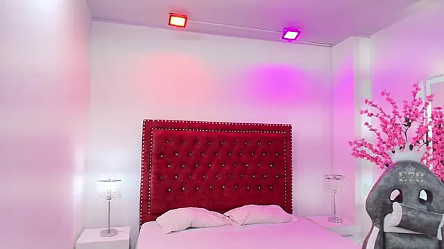 Arianna sweeet online show from December 2025 07:13:01 PM