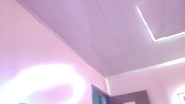 Arianna sweeet online show from June 2026 04:01:01 AM