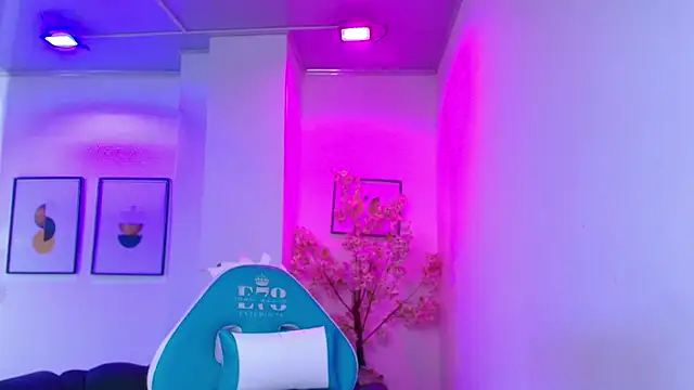 Arianna sweeet online show from March 2026 03:41:02 AM