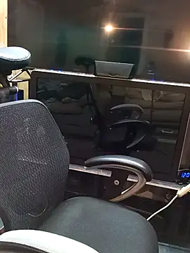 Rebeckalove online show from November 2025 09:34:02 AM