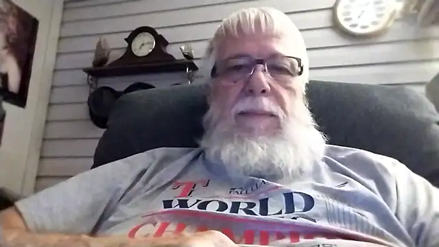 Snapshot of Futura_intx chatting on January 2026 01:14:01 PM Futura intx online show from January 2026 01:14:01 PM