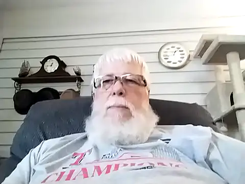 Snapshot of Futura_intx chatting on January 2026 06:45:01 PM Futura intx online show from January 2026 06:45:01 PM