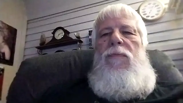 Snapshot of Futura_intx chatting on February 2026 01:13:01 AM Futura intx online show from February 2026 01:13:01 AM