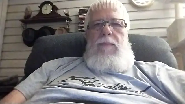 Snapshot of Futura_intx chatting on January 2026 02:59:02 AM Futura intx online show from January 2026 02:59:02 AM