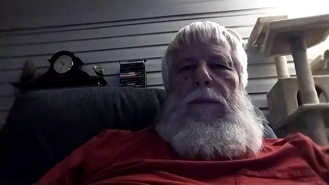 Snapshot of Futura_intx chatting on February 2026 04:33:02 AM Futura intx online show from February 2026 04:33:02 AM