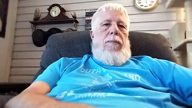 Snapshot of Futura_intx chatting on February 2026 11:49:01 PM Futura intx online show from February 2026 11:49:01 PM