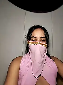 lucianamorales online show from February 2025 04:03:01 AM