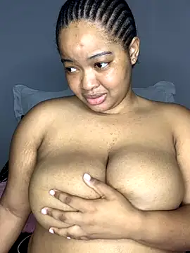 sexytinashe21 online show from October 2025 05:59:02 PM