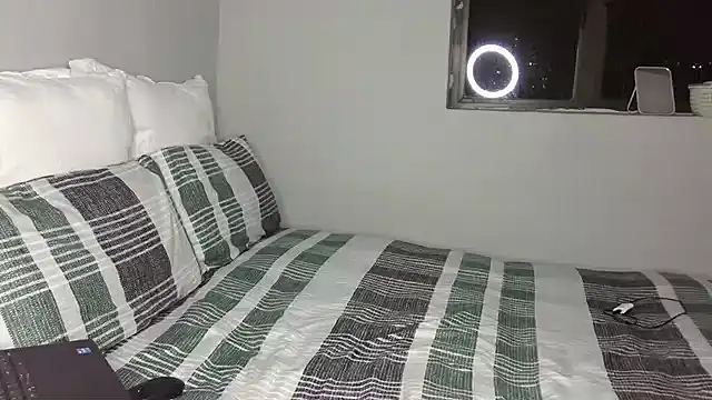 sexytinashe21 online show from September 2025 09:59:02 PM