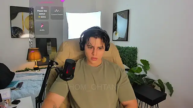 Thom Ohtani online show from April 2026 01:34:02 AM