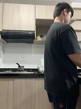 Thom Ohtani online show from January 2025 01:42:02 AM