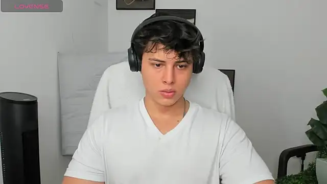 Thom Ohtani online show from March 2025 02:15:01 AM