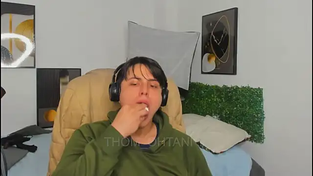 Thom Ohtani online show from May 2026 11:34:02 PM