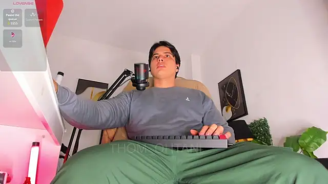 Thom Ohtani online show from April 2026 09:51:01 PM