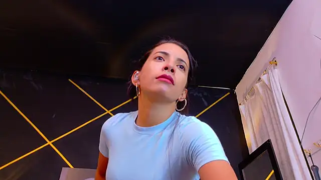 amabel zambrano online show from May 2026 11:19:01 AM