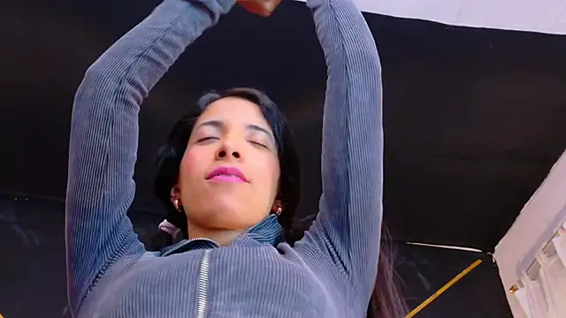 amabel zambrano online show from January 2026 10:42:01 AM